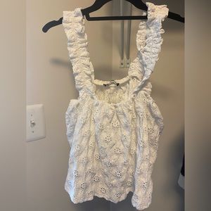 ALMOST NEW- Medium white Embroidered eyelet cotton blouse